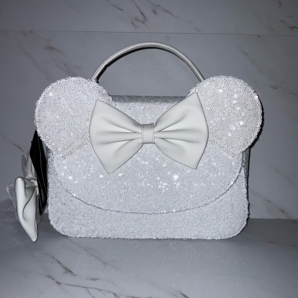 LoungeFly Disney Minnie sequin crossbody